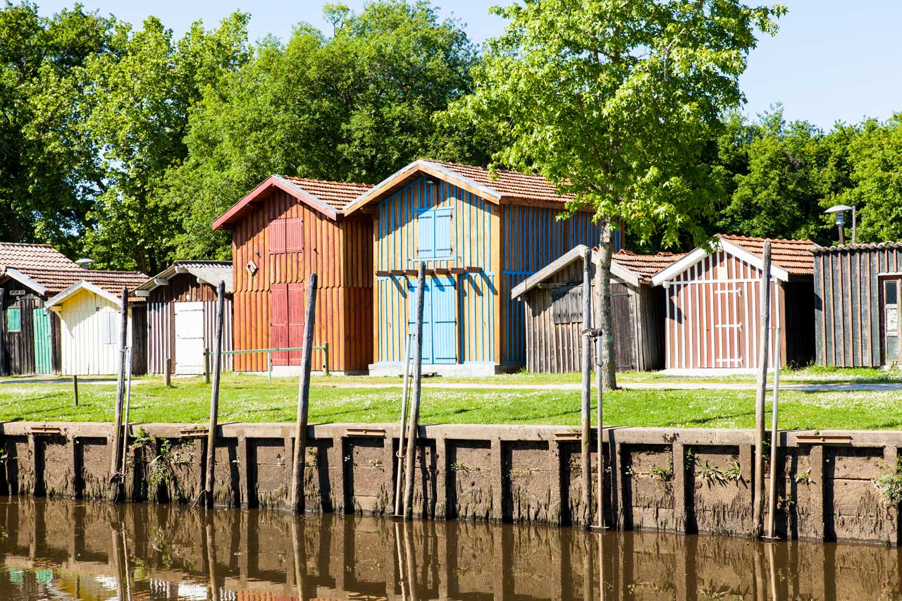 Couvreur Biganos : urgence toiture, réparation toiture, nettoyage toiture et zinguerie.