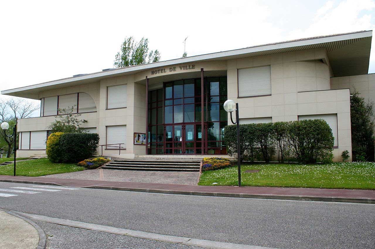 Couvreur Canéjan : urgence toiture, réparation toiture, nettoyage toiture et zinguerie.