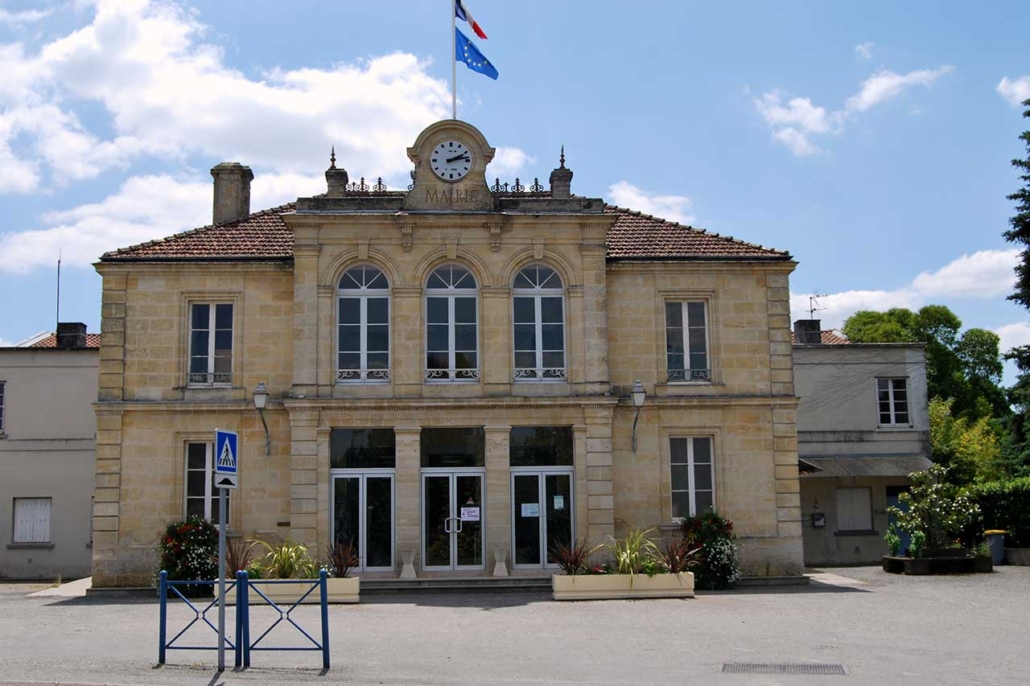 Étanchéité toiture Saint Caprais de Bordeaux : nettoyage et réparation de toiture avec Yoan Bouche
